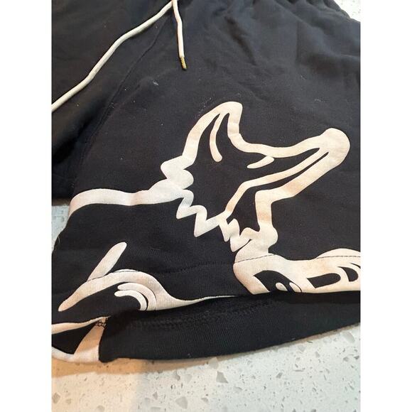 AKOO Black & White Shorts - Men's XL - Great Condition! - Picture 2 of 6